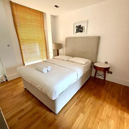 1 Bedroom In Piccadilly Circus St James Cov1 لندن المظهر الخارجي الصورة