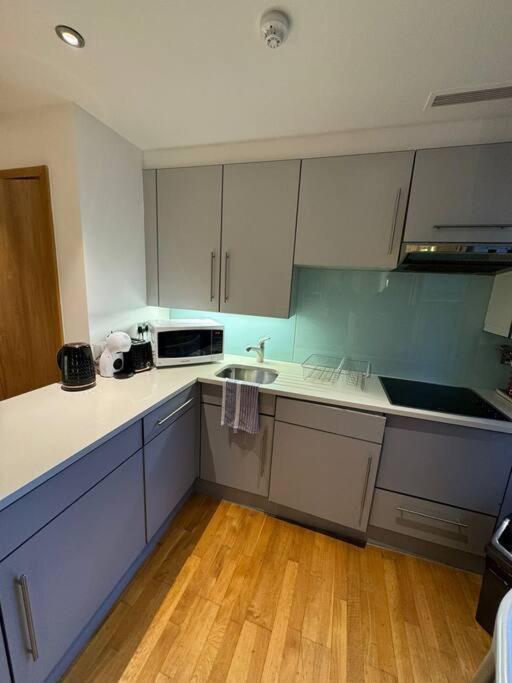 1 Bedroom In Piccadilly Circus St James Cov1 لندن المظهر الخارجي الصورة
